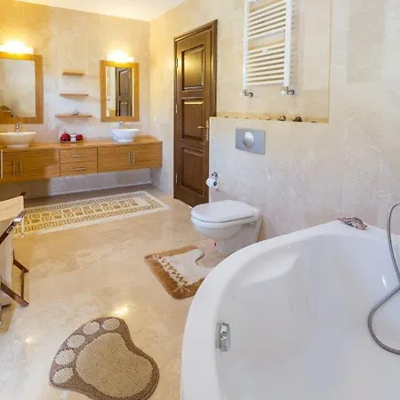 Suzan - Villa Kaş